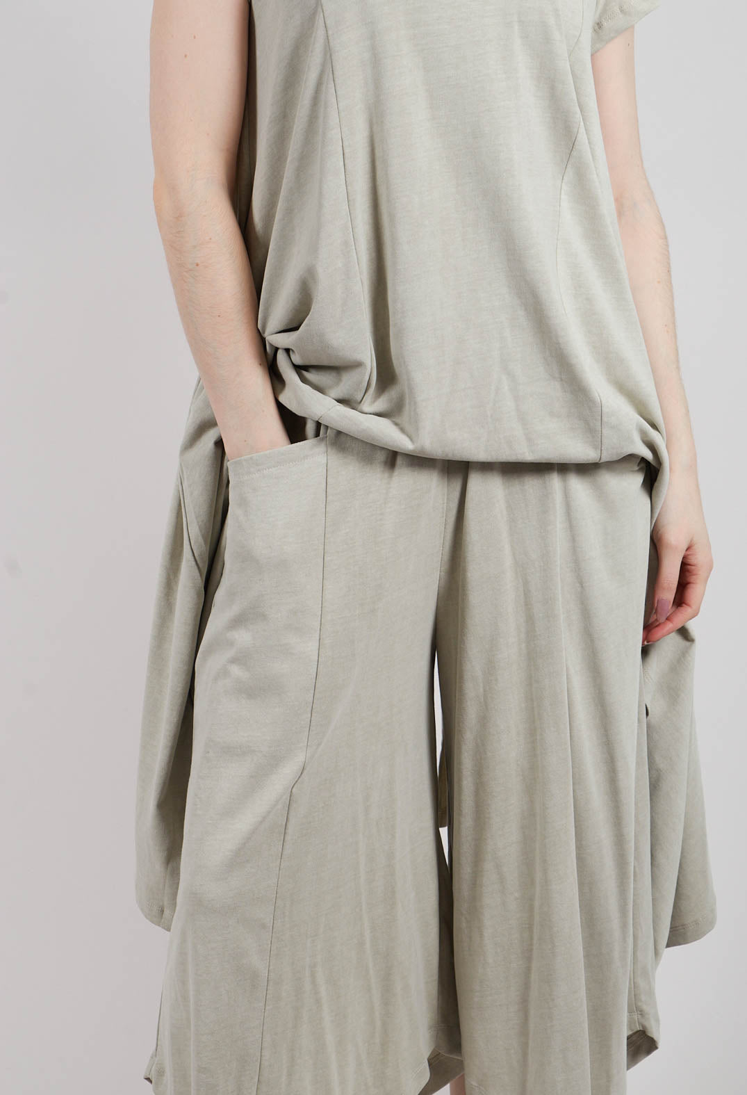 Zelda Trousers in Stone