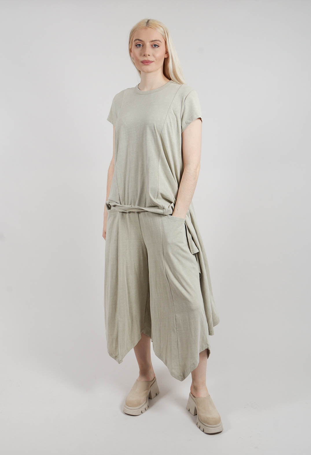 Zelda Trousers in Stone