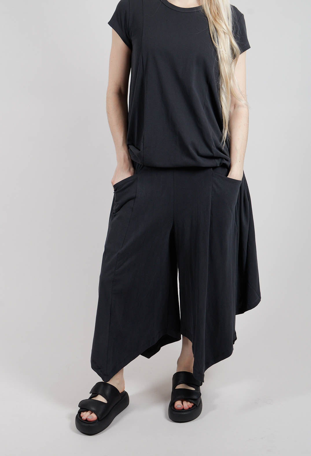 Zelda Trousers in Gray