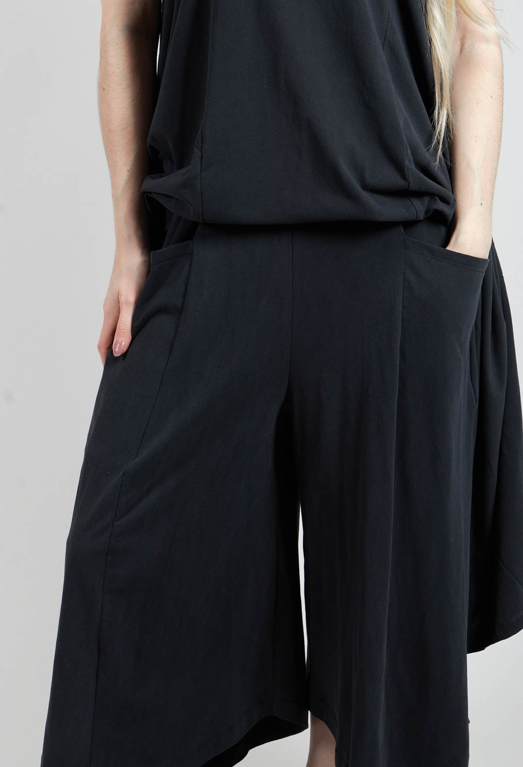 Zelda Trousers in Gray