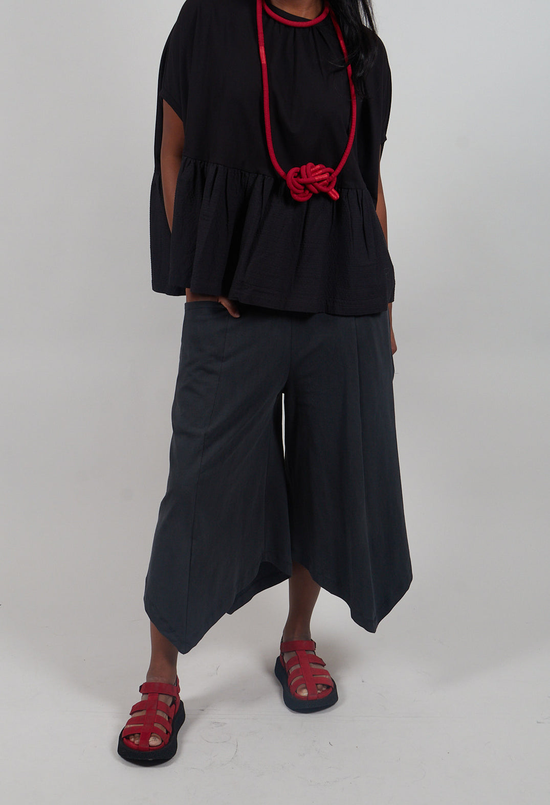 Zelda Trousers in Gray