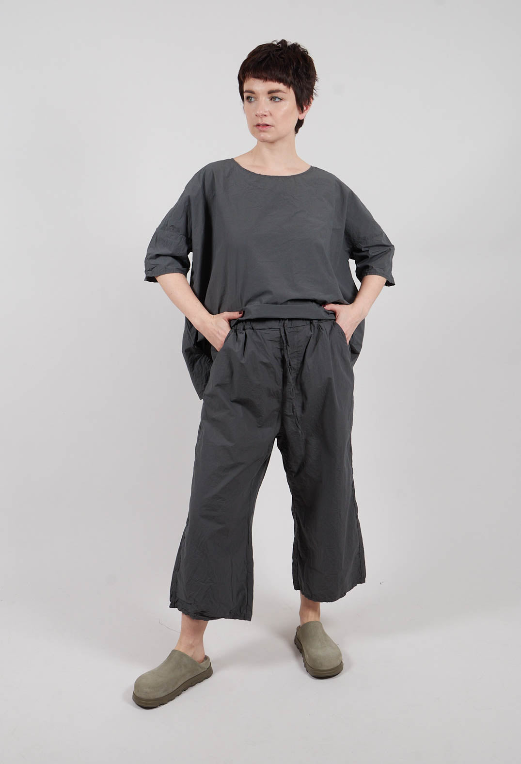 Wide & Short Trousers TC in Thyme