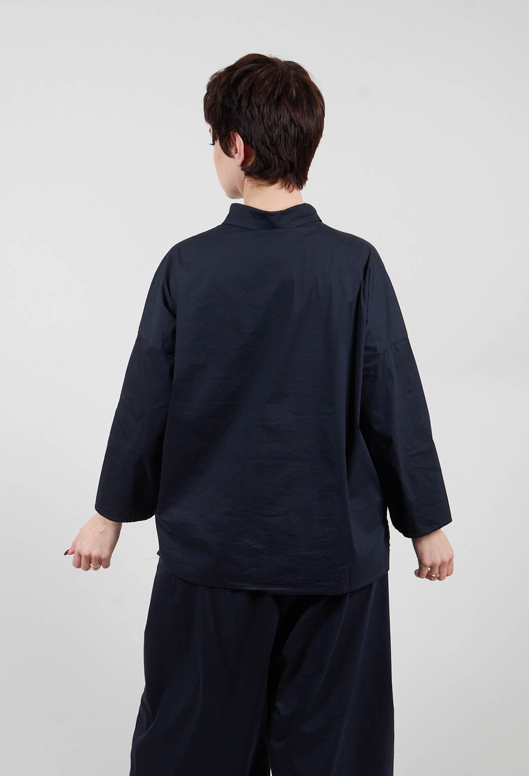 Short Collar Shirt TSL in Navy