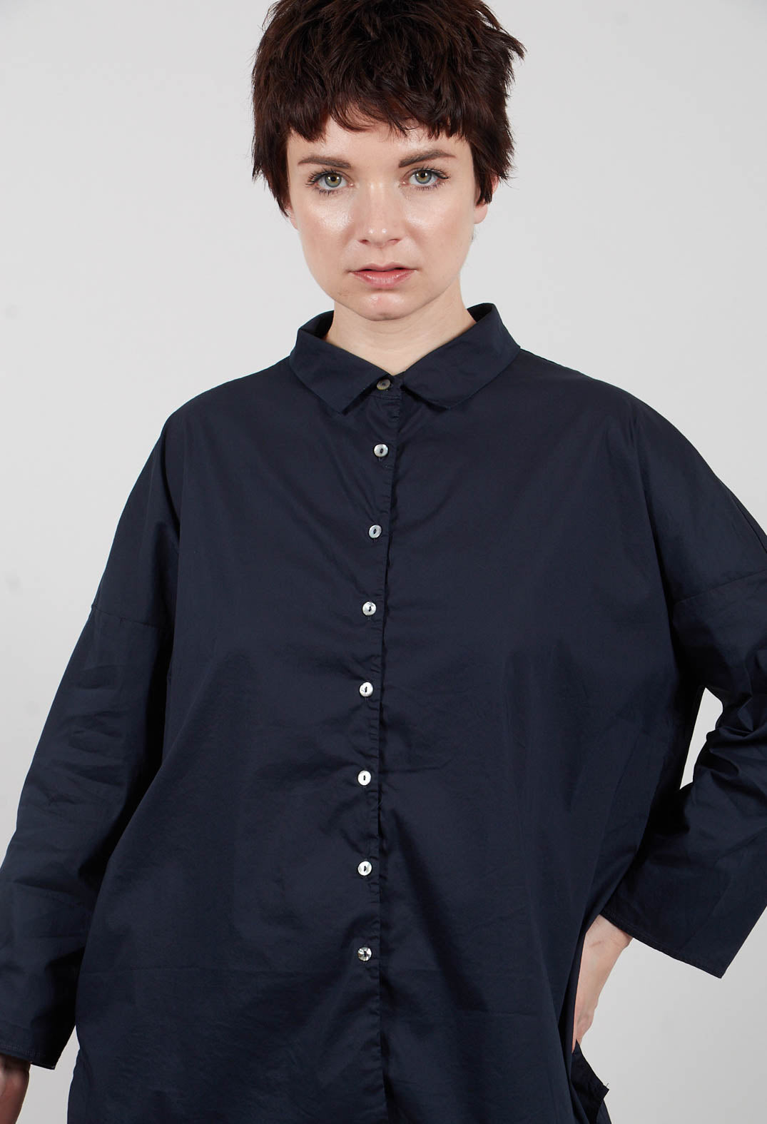 Short Collar Shirt TSL in Navy
