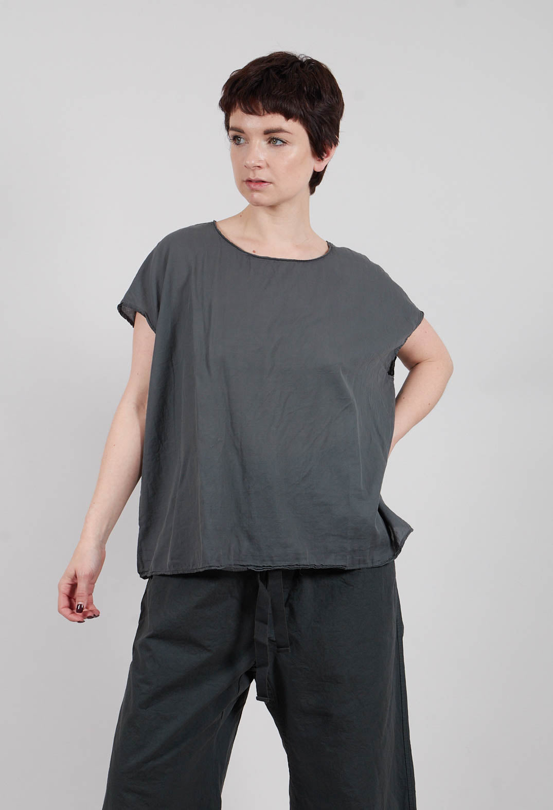 Sleeveless T-Shirt TL in Thyme