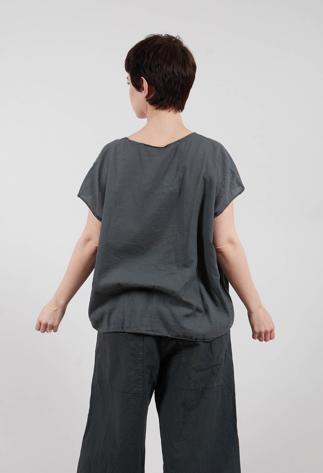 Sleeveless T-Shirt TL in Thyme