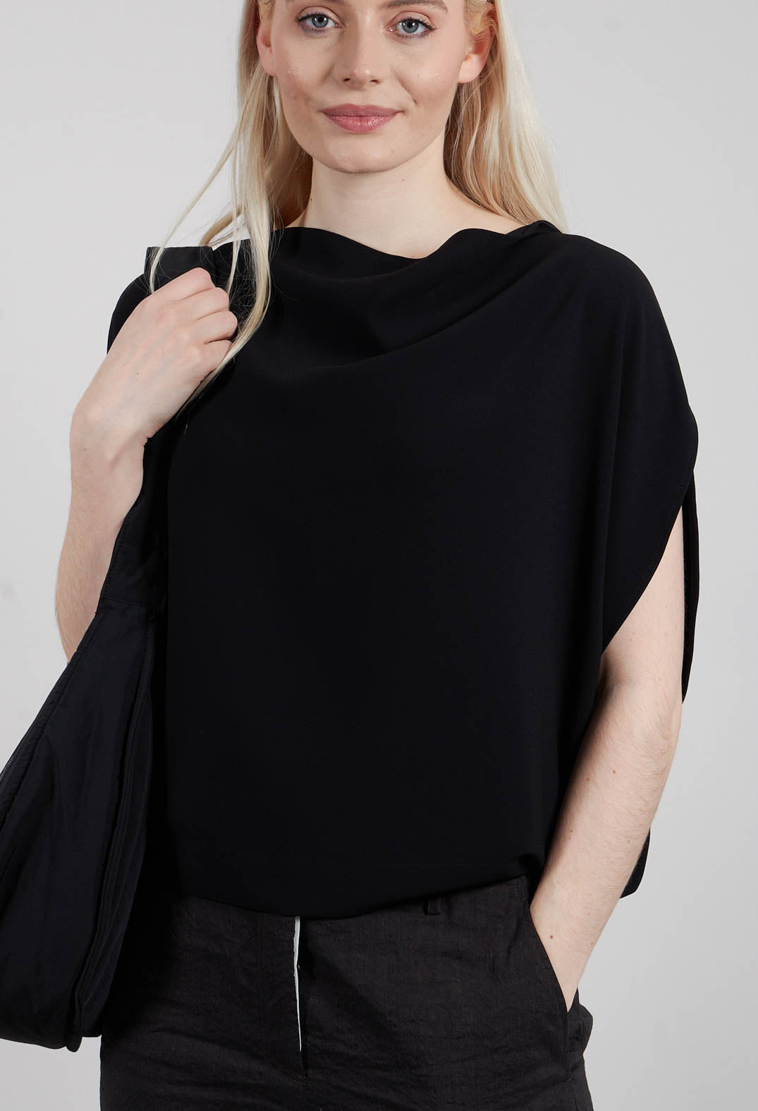 Herco Top in Black