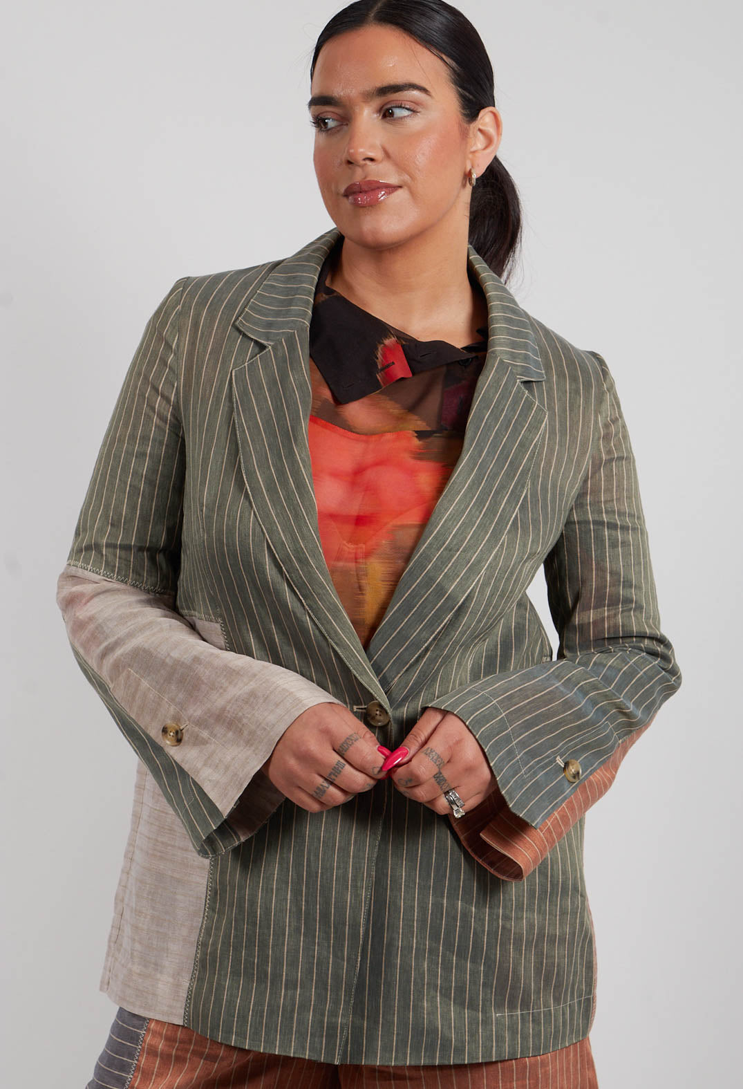 Doma Jacket in Multicolour