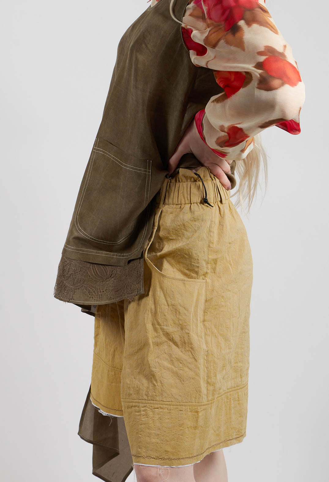 Bring Loingline Shorts in Khaki