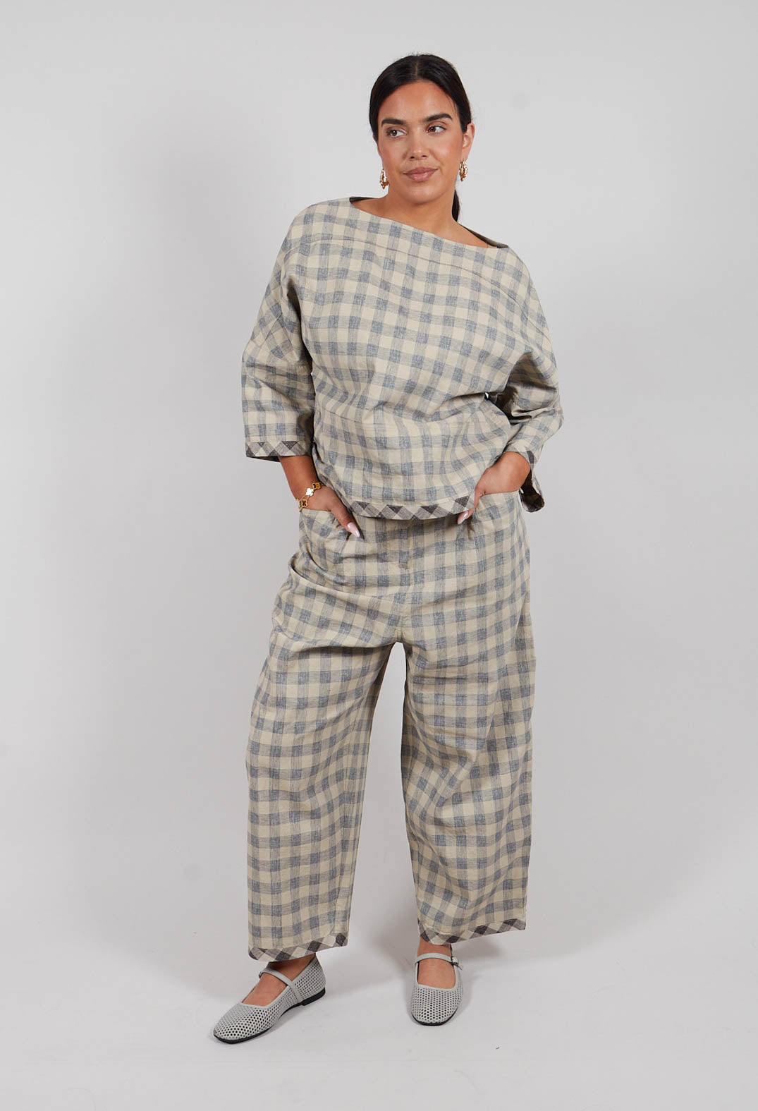 Delta Trousers in Khaki