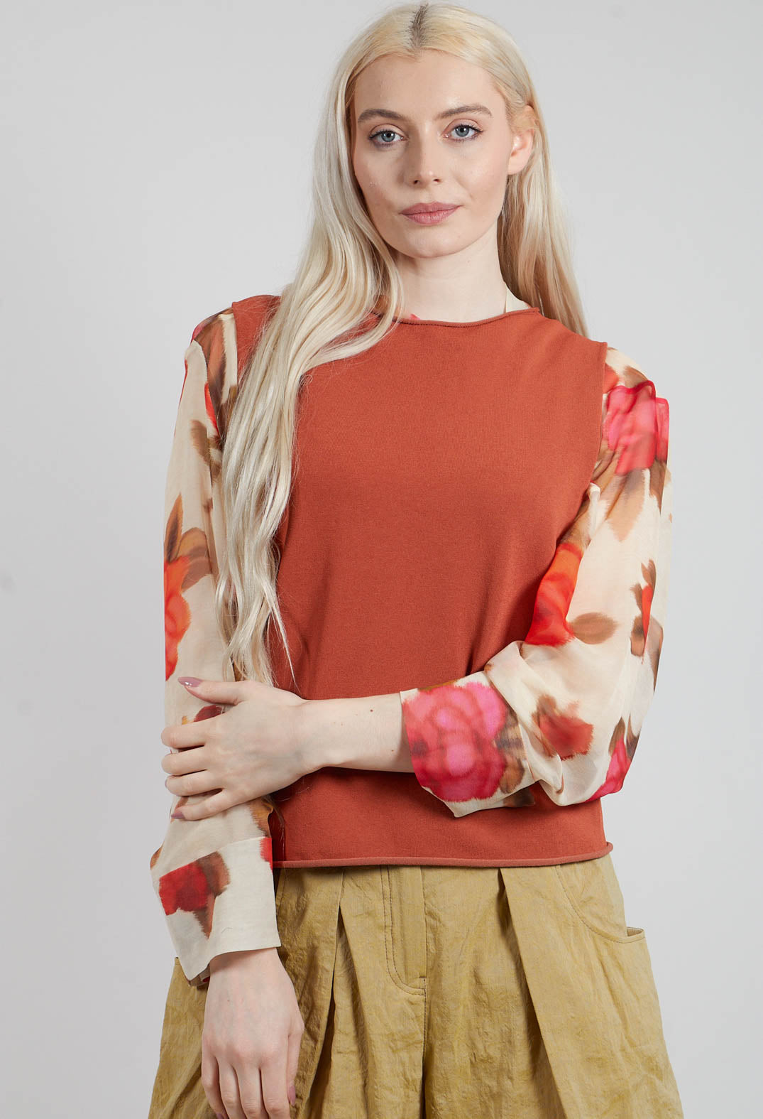 Grip Knitted Top in Red