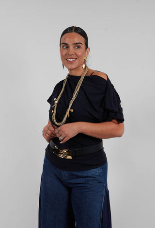 Asymmetrical Top in Inkling
