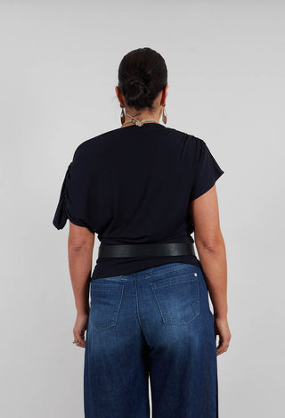Asymmetrical Top in Inkling