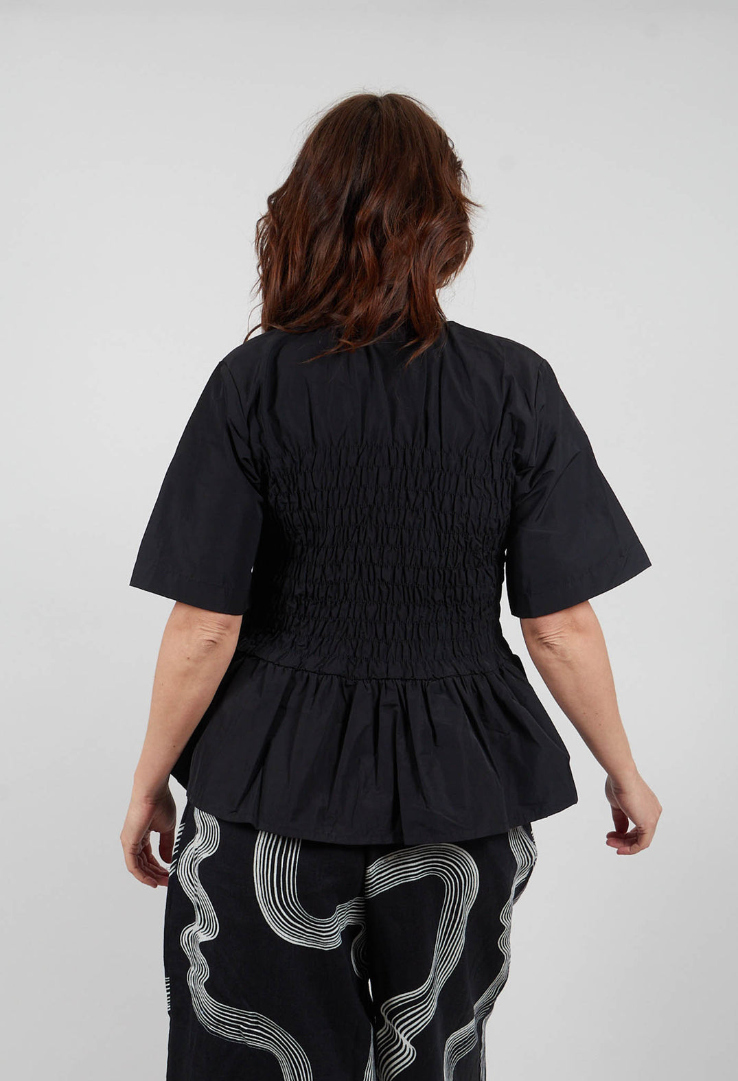 Fukkura Blouse in Black