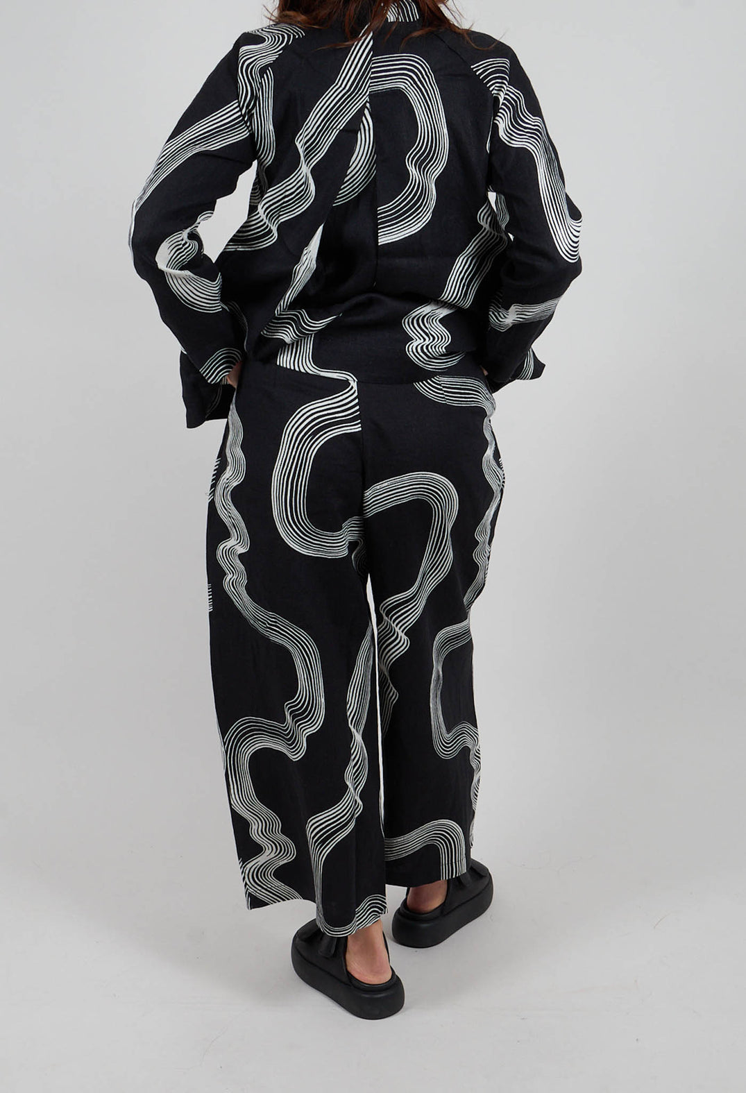Hikazu Trousers in Black & White