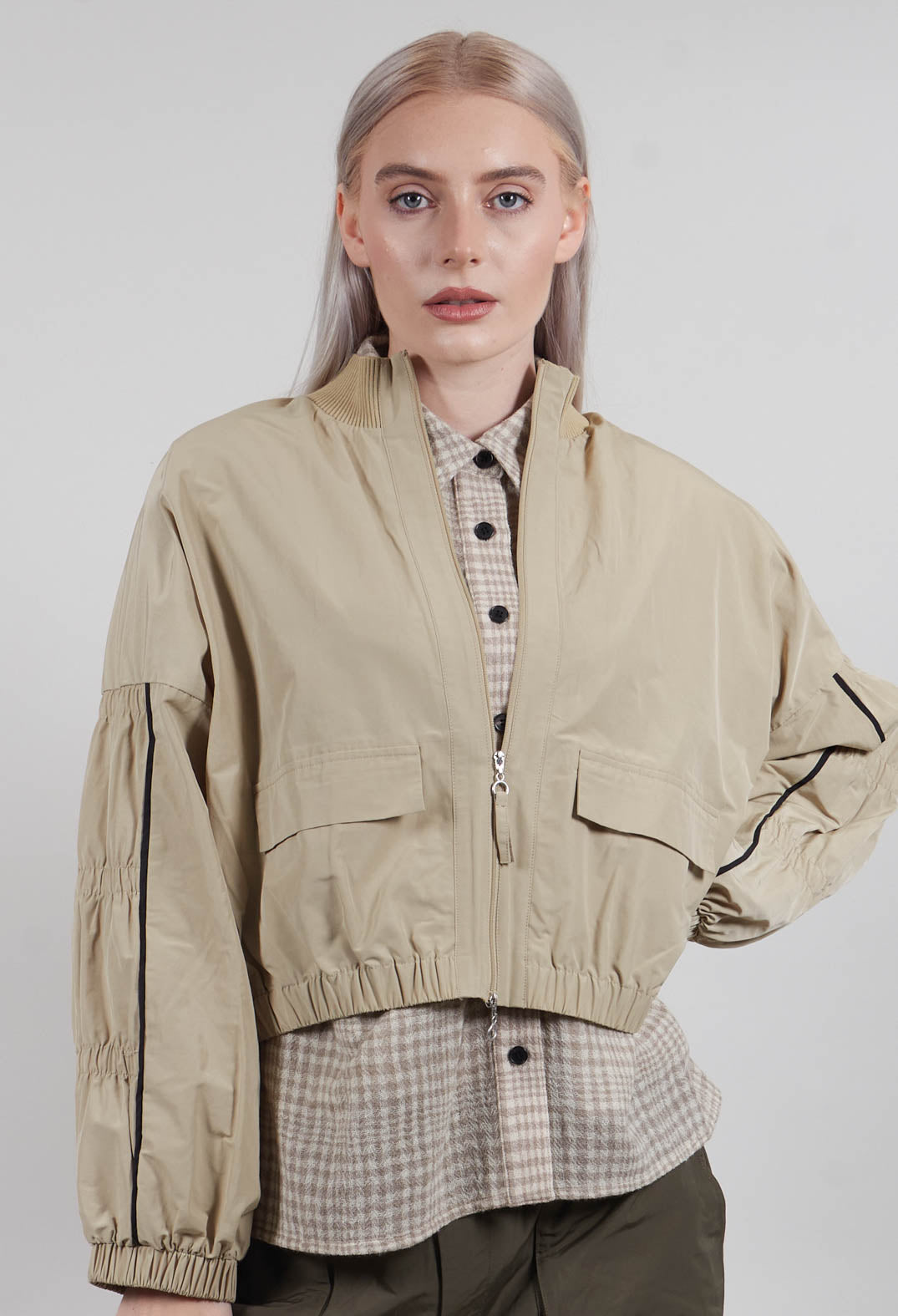 Fukkura Bomber Jacket in Brown
