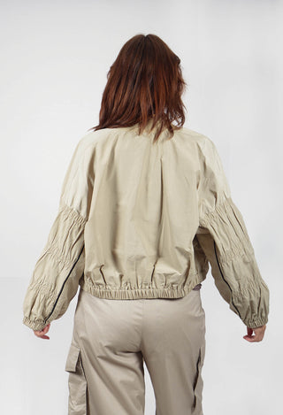 Fukkura Bomber Jacket in Brown