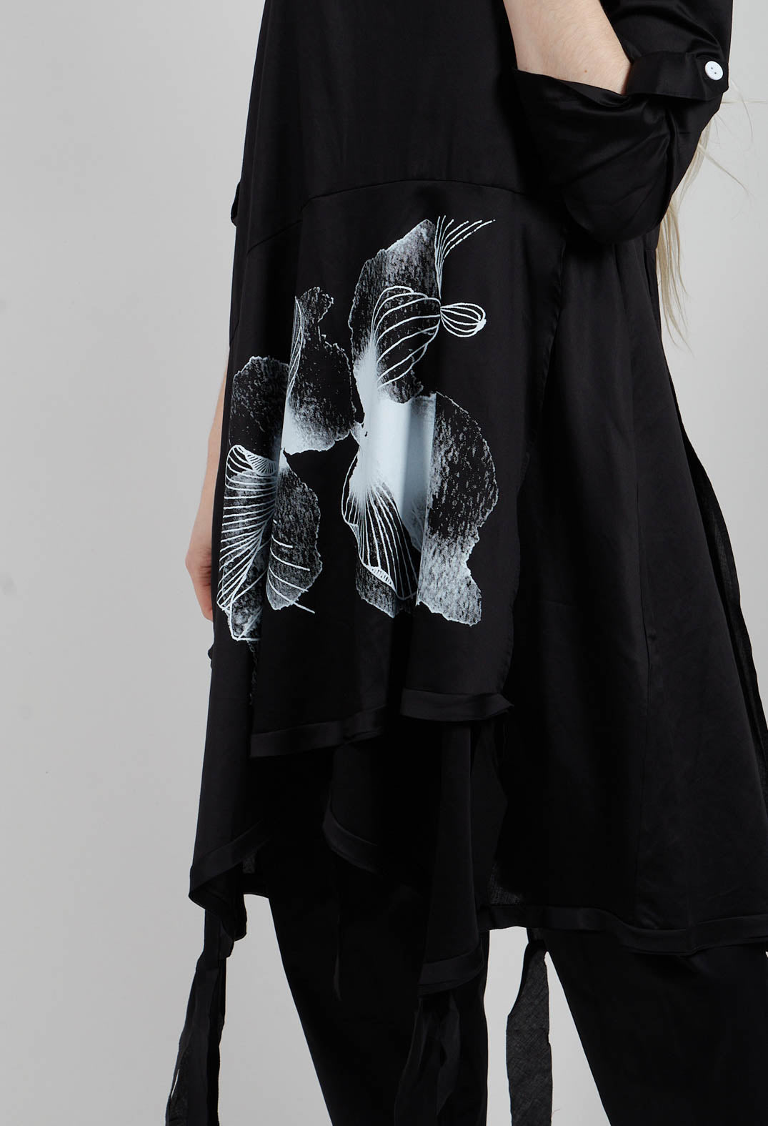 Longline Tunic in Black