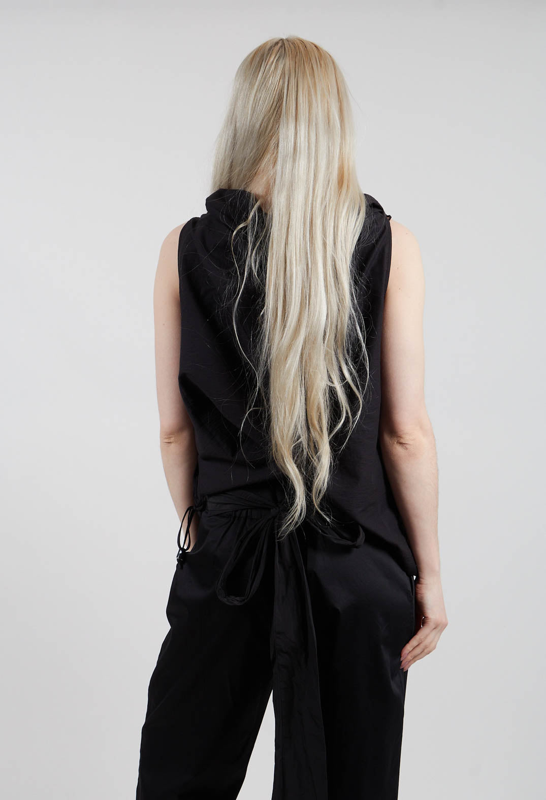 Diagonal Top in Black