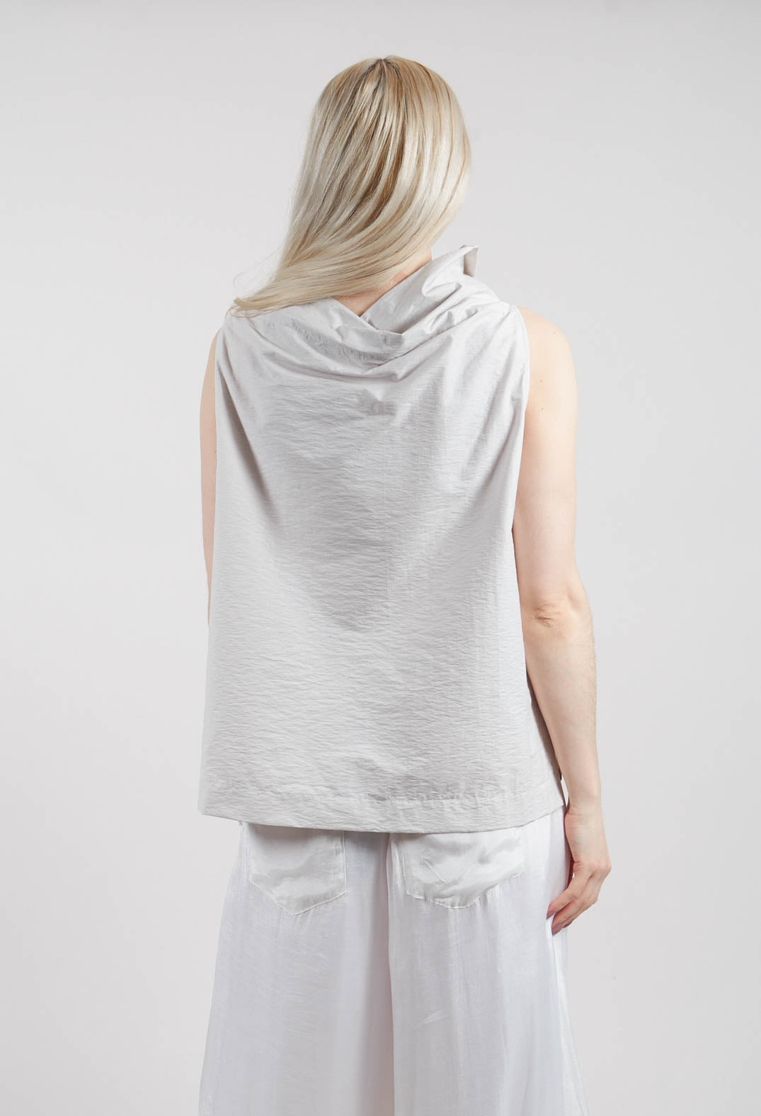 Diagonal Top in Beige