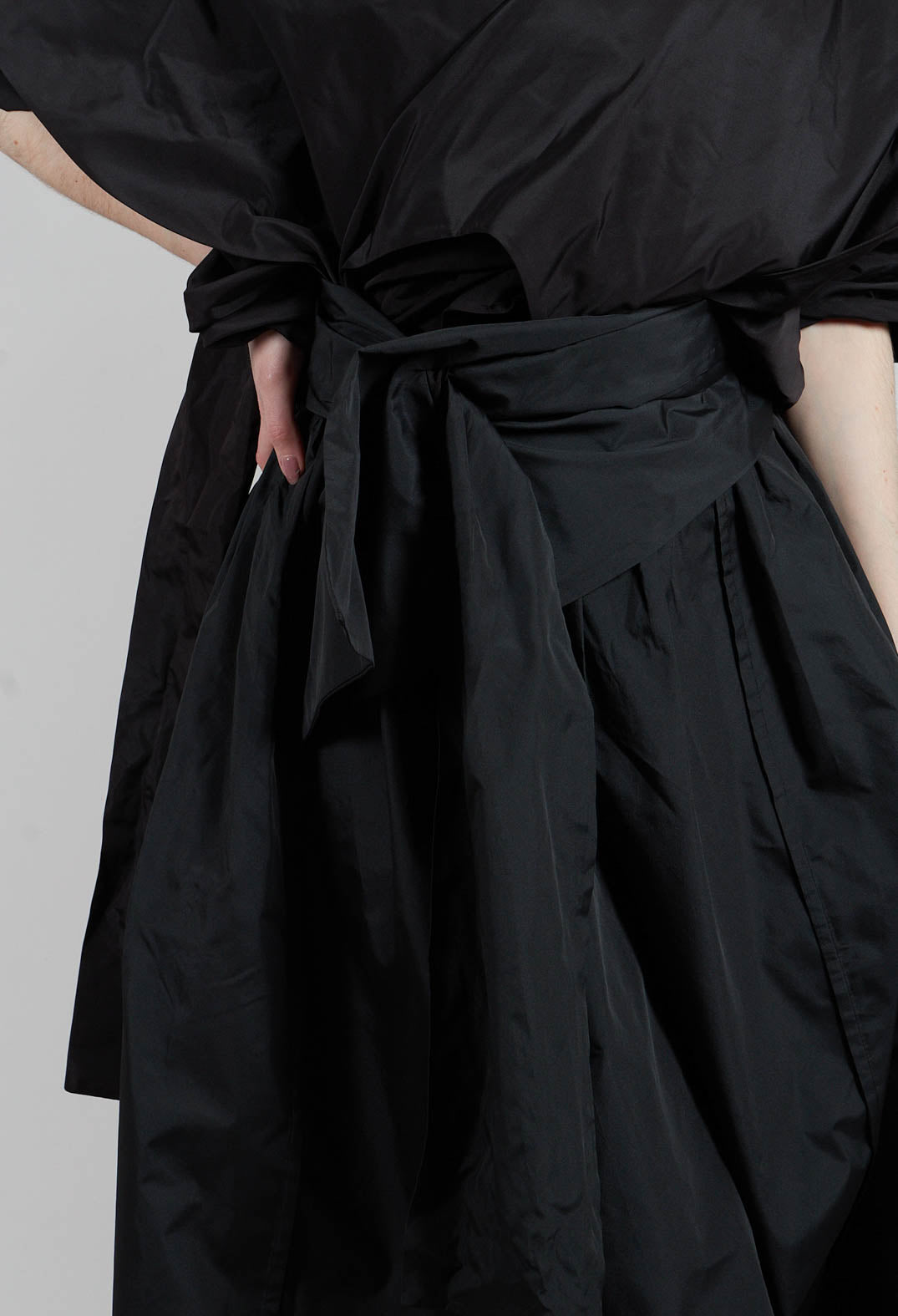 Tie Belted Skirt in Black