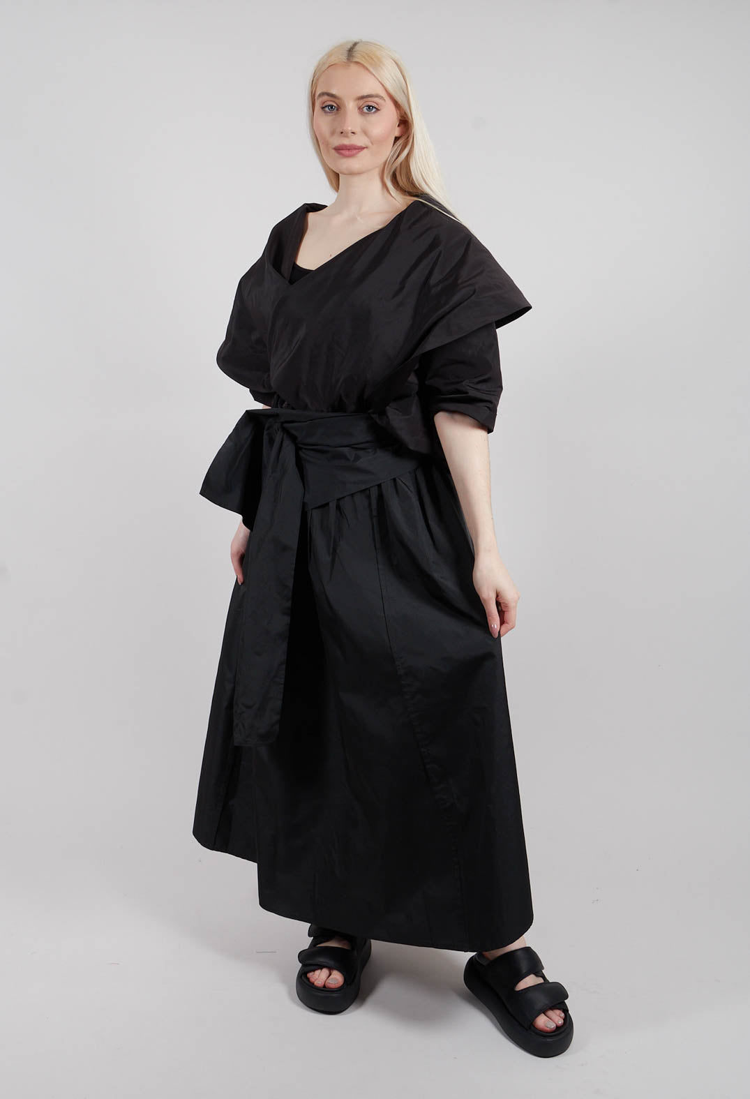 Tie Belted Skirt in Black