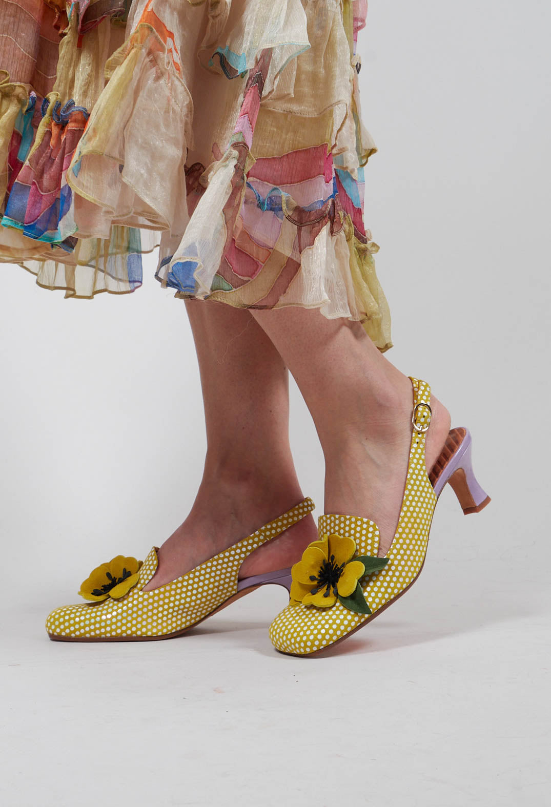 Sekai Shoes in Lavanda