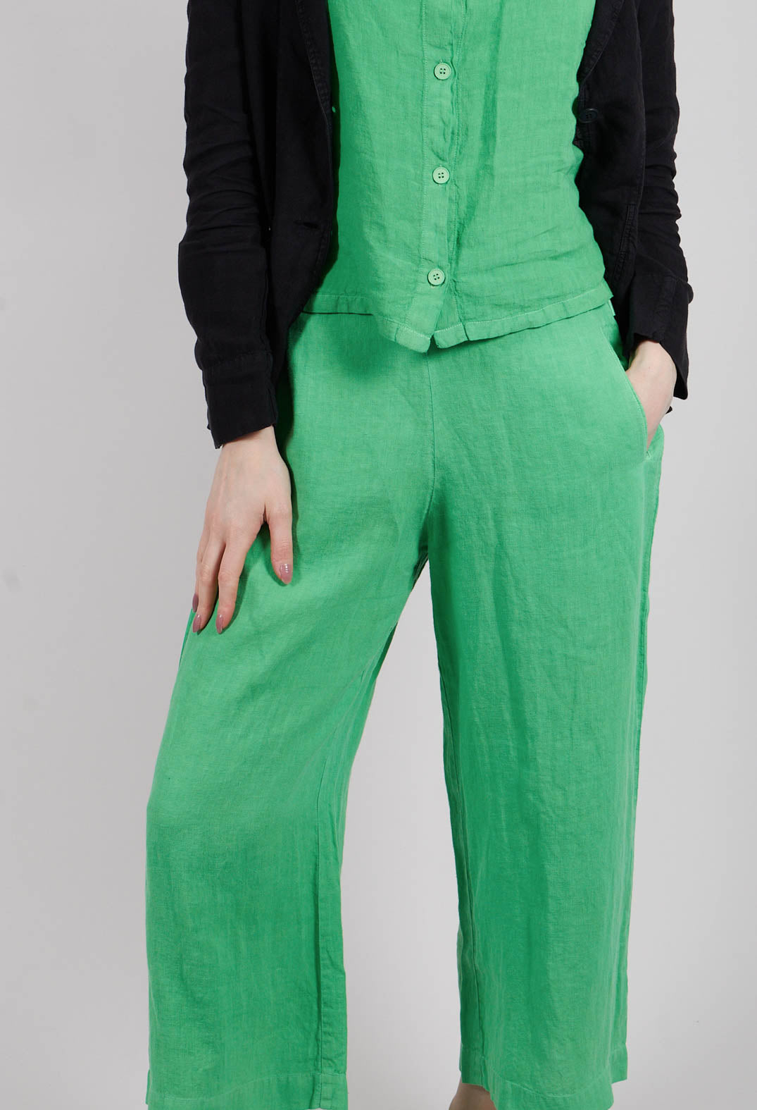 Skara Pants in Spring Fern