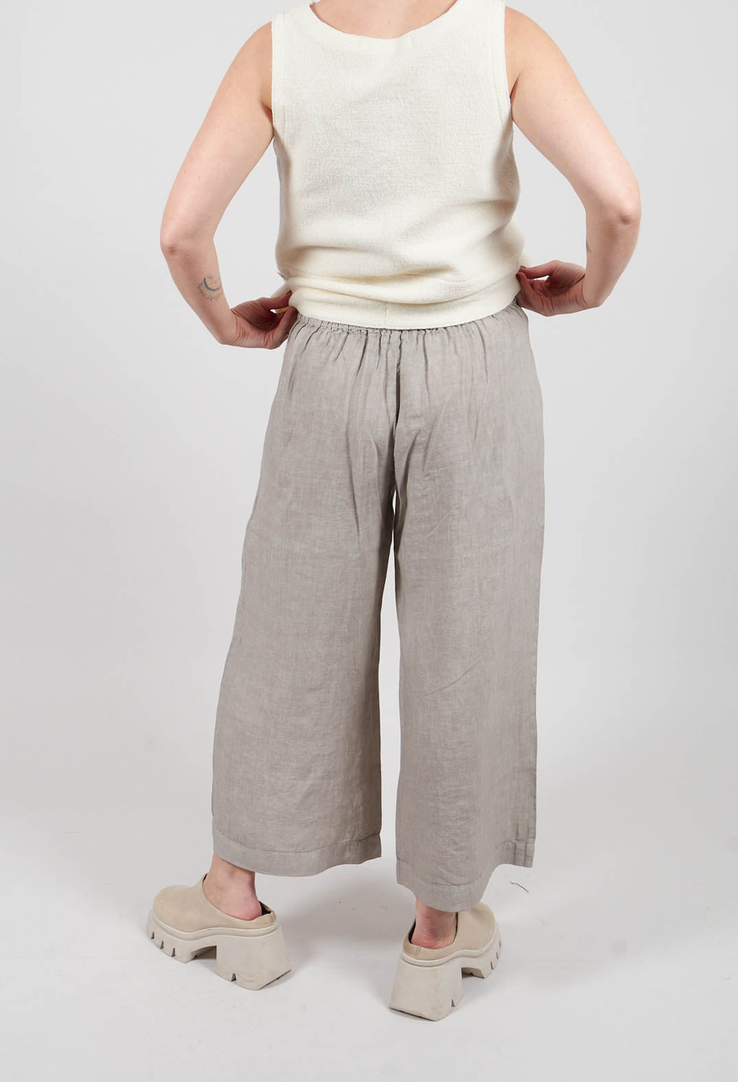 Skara Pants in Alga
