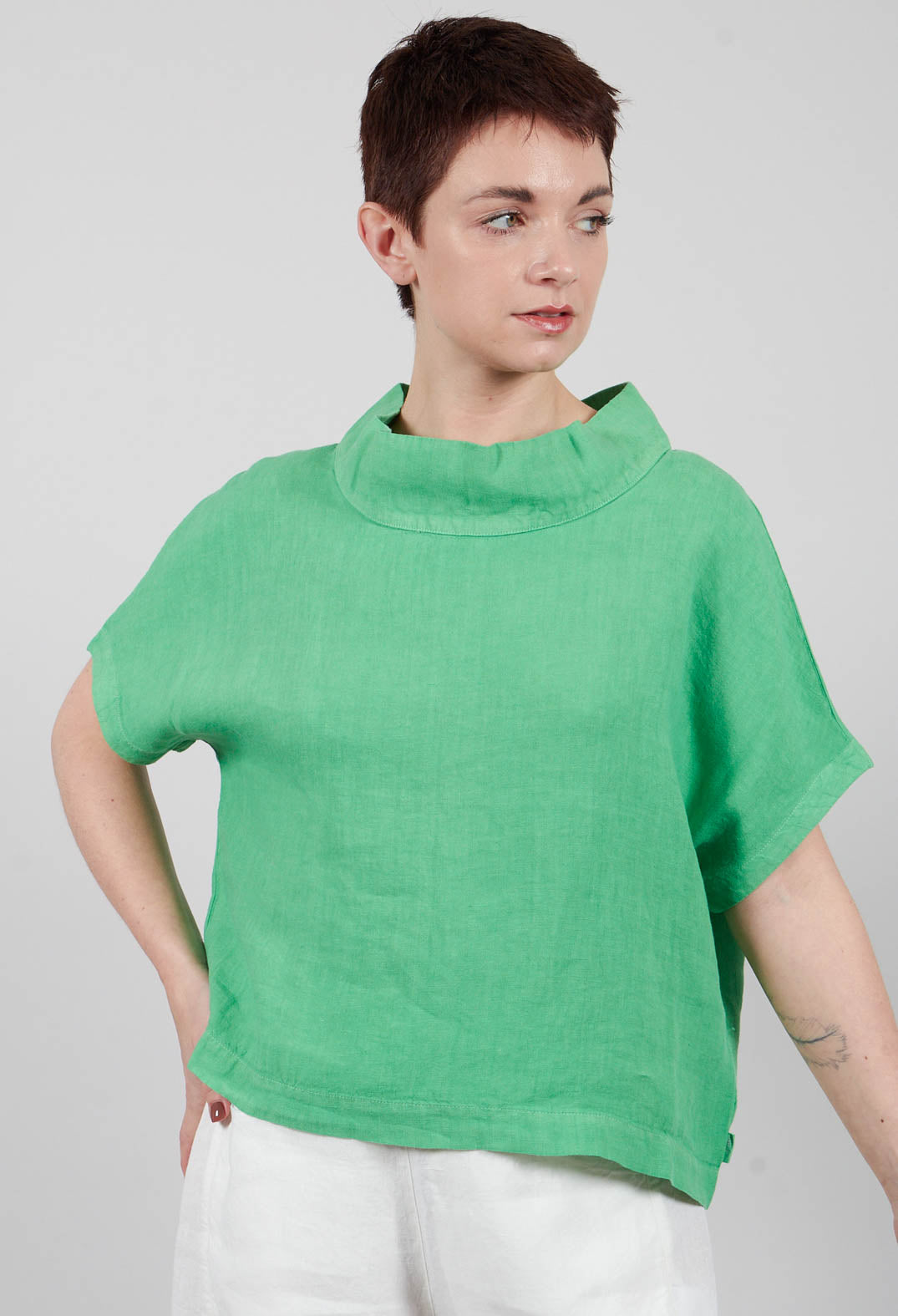 Diva Shirt in Spring Fern