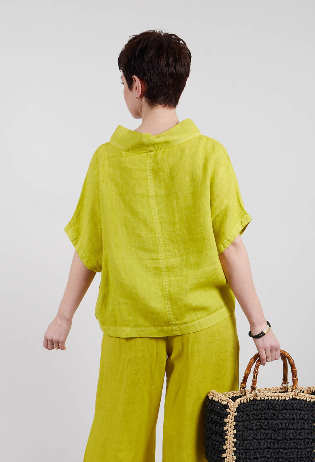 Diva Shirt in Kiwi