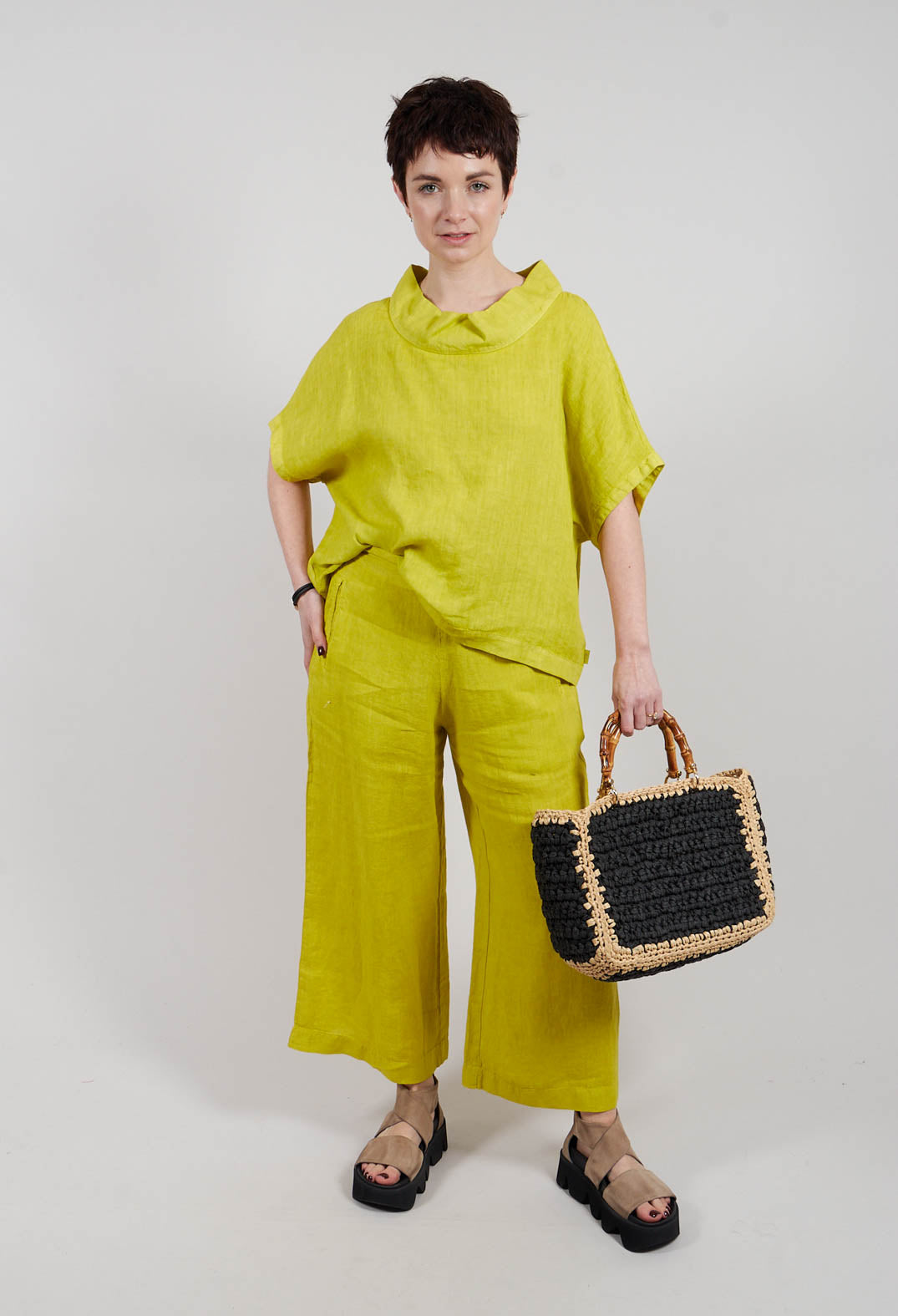 Diva Shirt in Kiwi