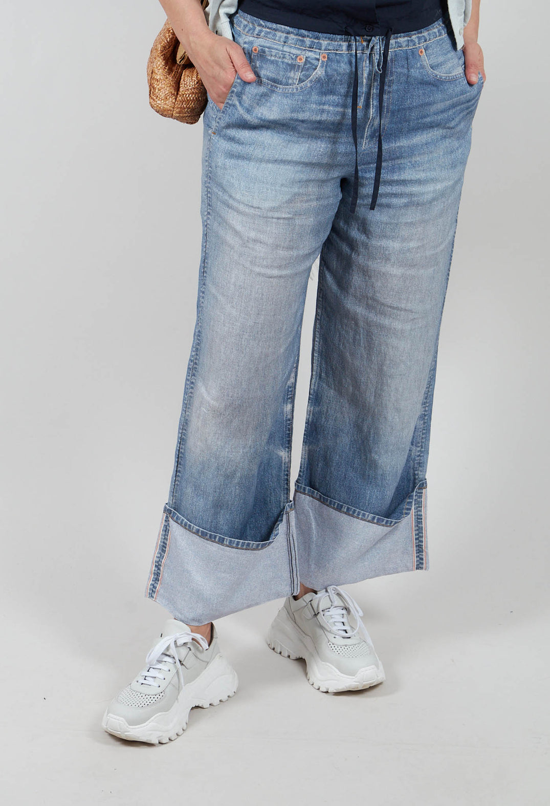 Rundu Up Pants in Blue Denim