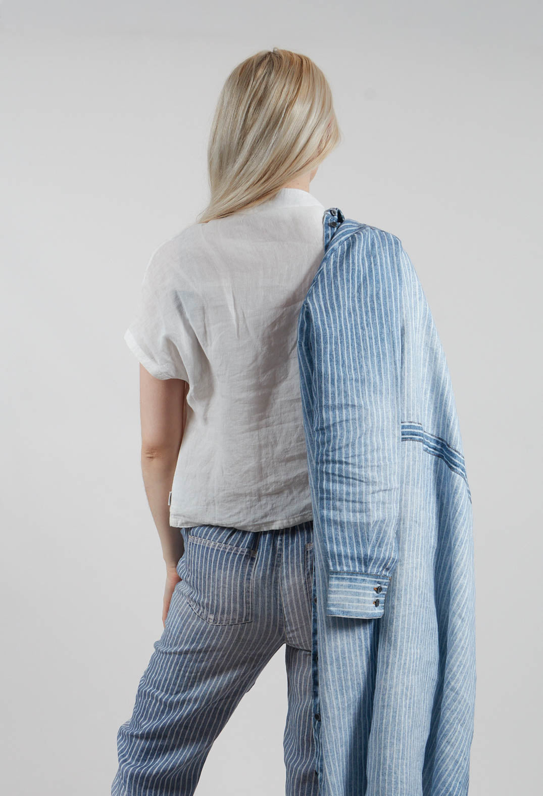 Divun Divun Reversible Shirt in Undyed – Olivia May