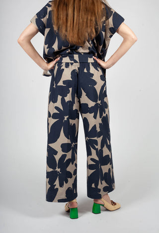 Straight Leg Trousers in Stampa Corda and Comet