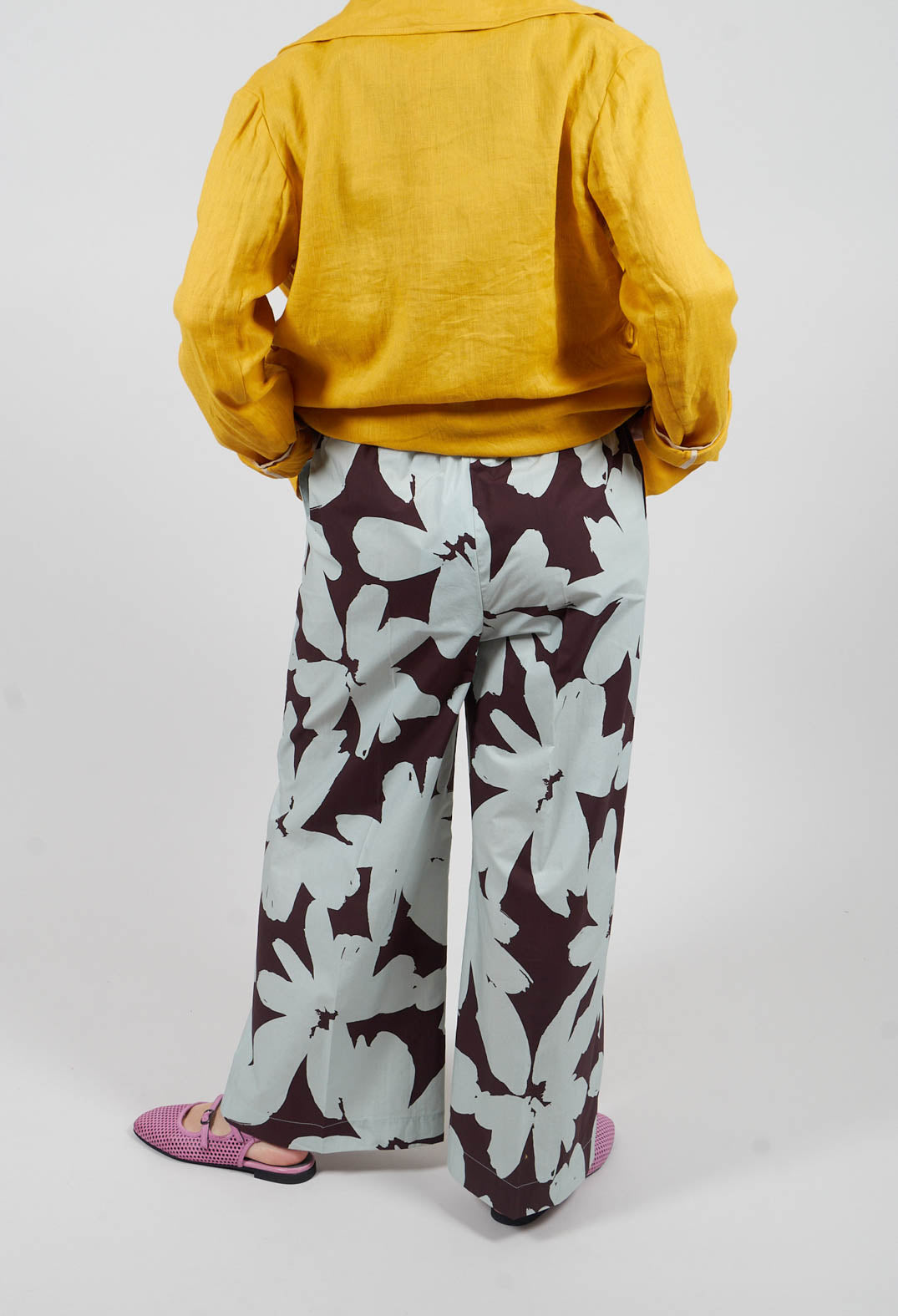 Straight Leg Trousers in Stampa Moka and Menta
