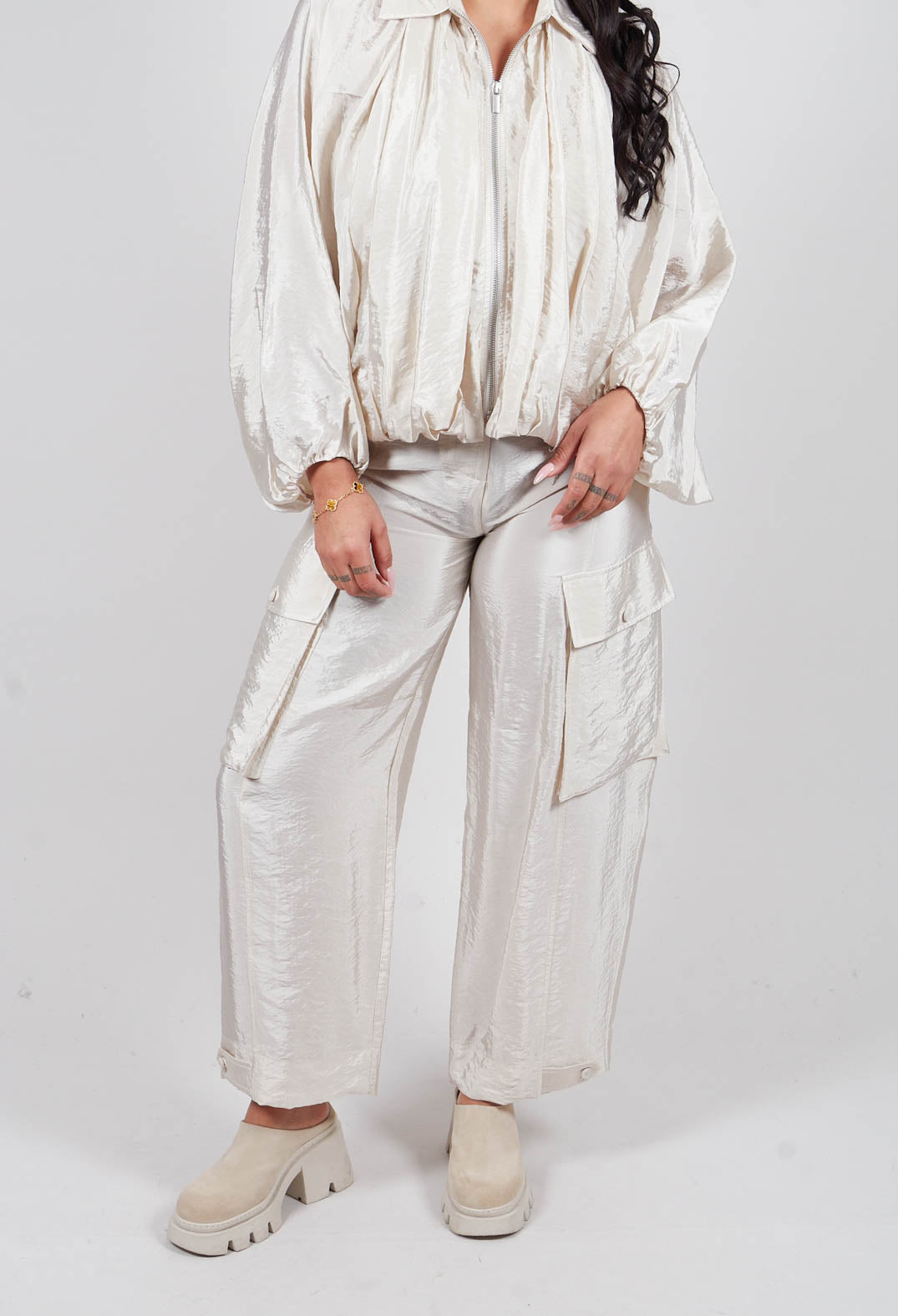 Cargo Trousers in Oyster