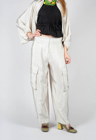 Cargo Trousers in Oyster