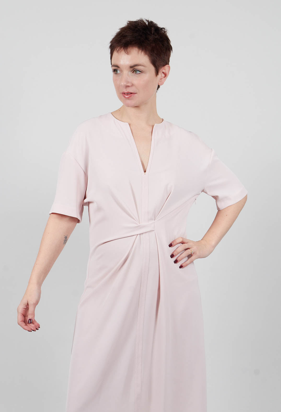 Knot Twist Dress in Quarzo