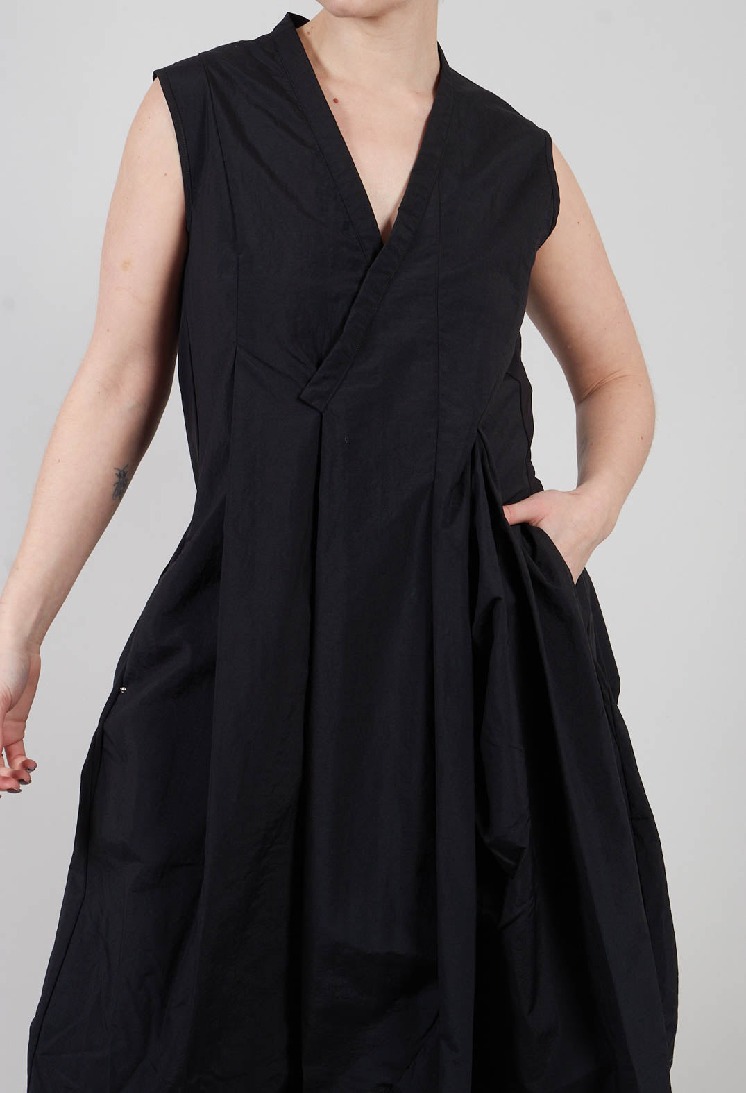 Wealth Dress in Jet Black