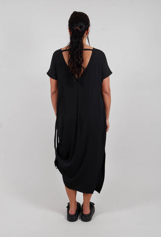 Oversized Dress in Technic Fluid Black