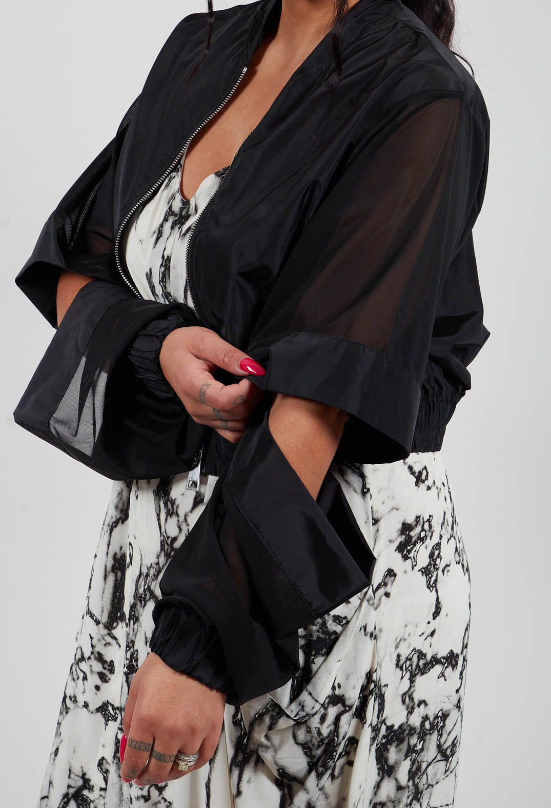 Cropped Bomber Jakcet in Tulle Stretch Black