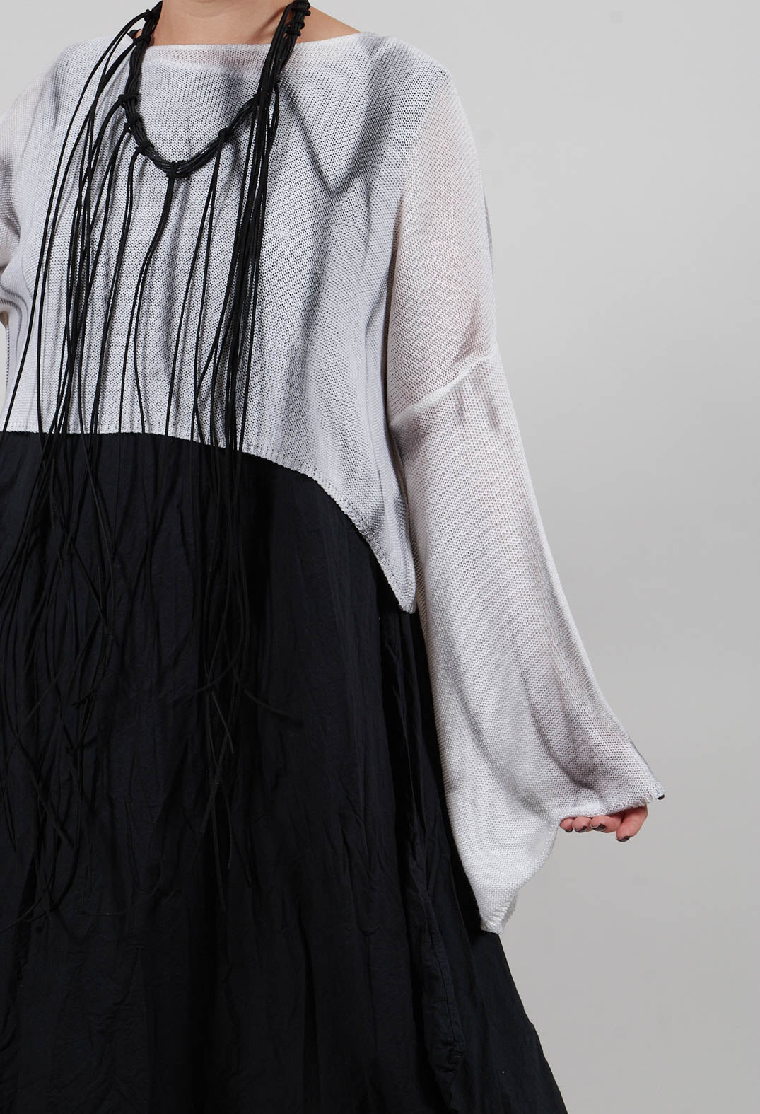 Cropped Sweater in 7 Treatment Spray White