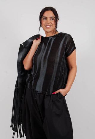 Cropped Sweater in 7 Treatment Black