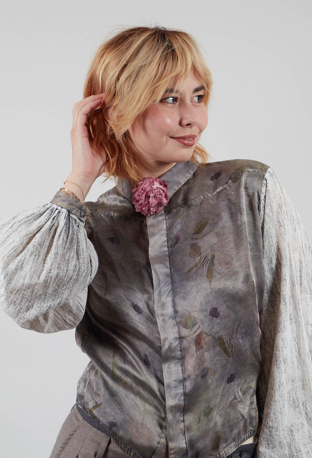 Shirt in Grey