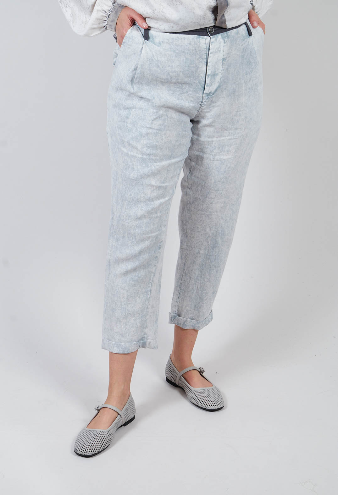 Trousers in Grey