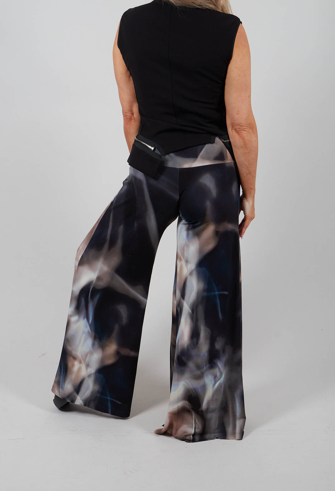 Rust trousers in Black Beige Colourful