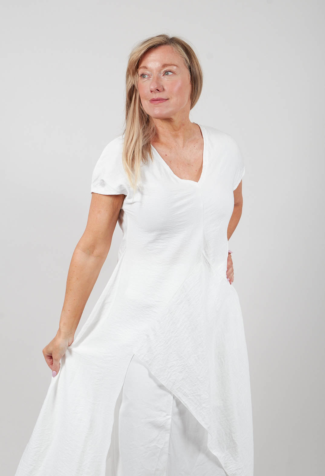 Vala Top in White