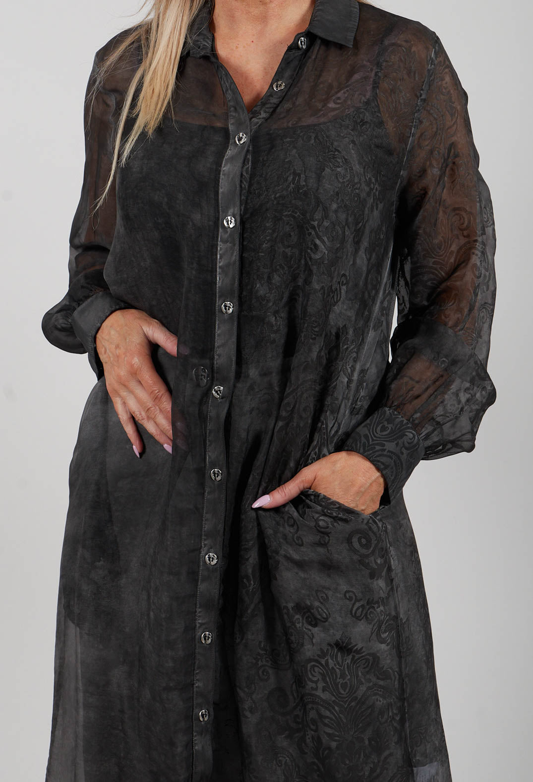 Longline Blouse in Ash Grey Print