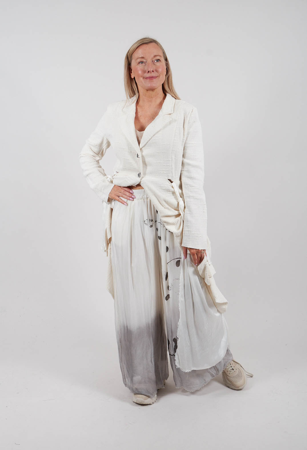 Palazzo Trousers in Antique White Print